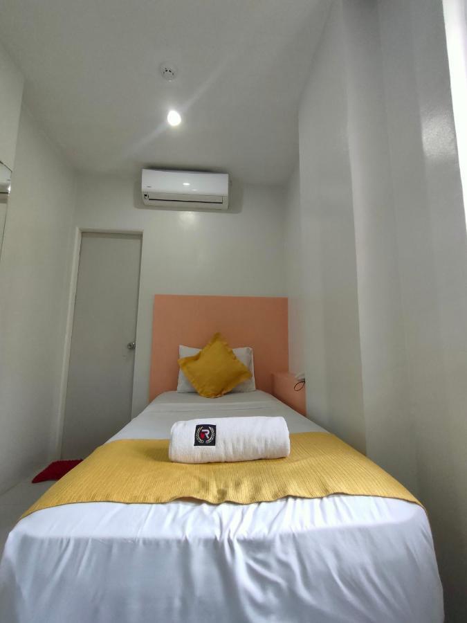 Villa Rosita Hotel Naga City By Reddoorz Exteriér fotografie