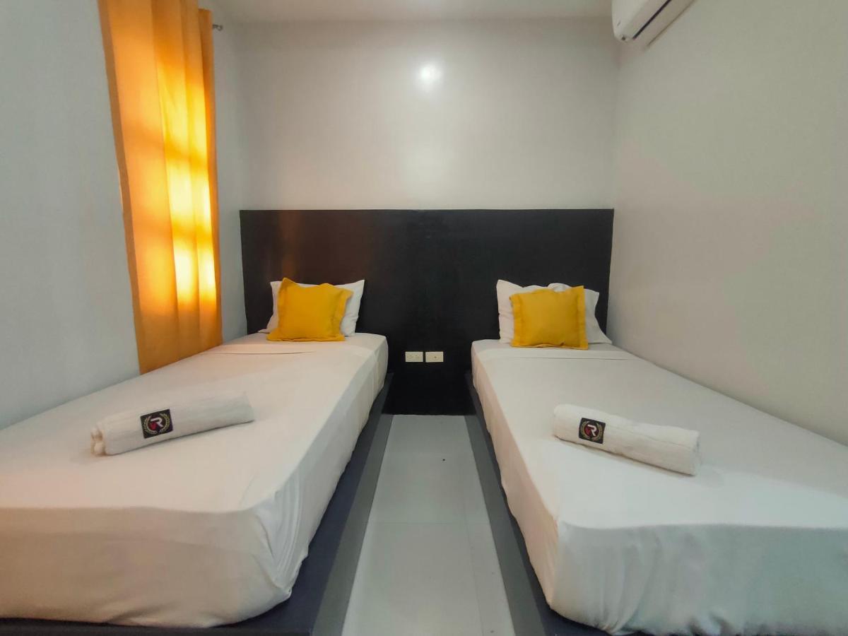 Villa Rosita Hotel Naga City By Reddoorz Exteriér fotografie
