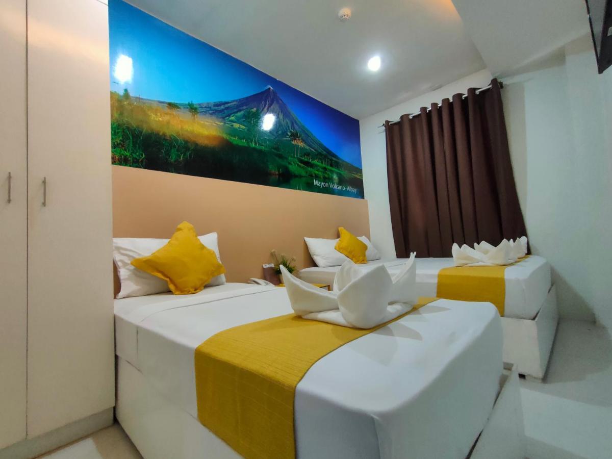 Villa Rosita Hotel Naga City By Reddoorz Exteriér fotografie