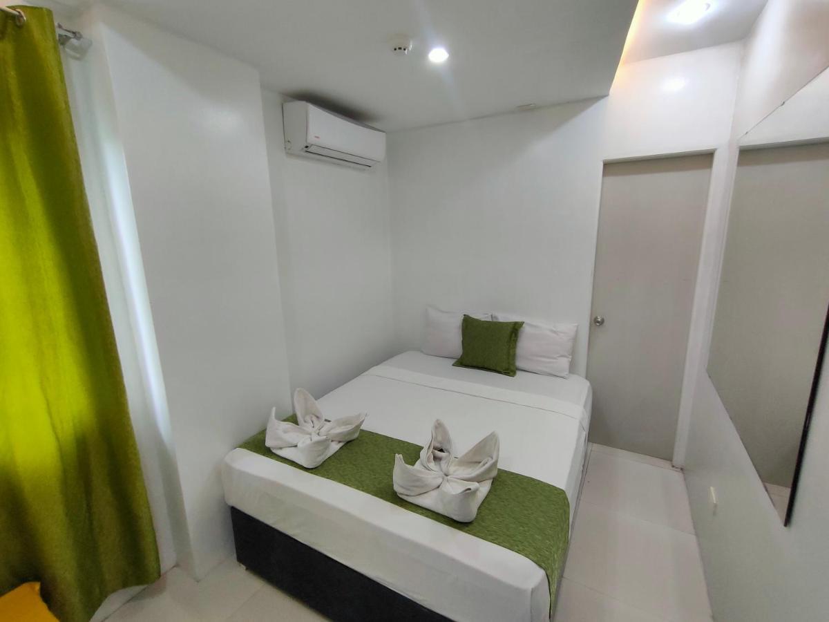 Villa Rosita Hotel Naga City By Reddoorz Exteriér fotografie
