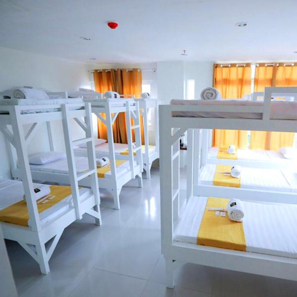 Villa Rosita Hotel Naga City By Reddoorz Exteriér fotografie