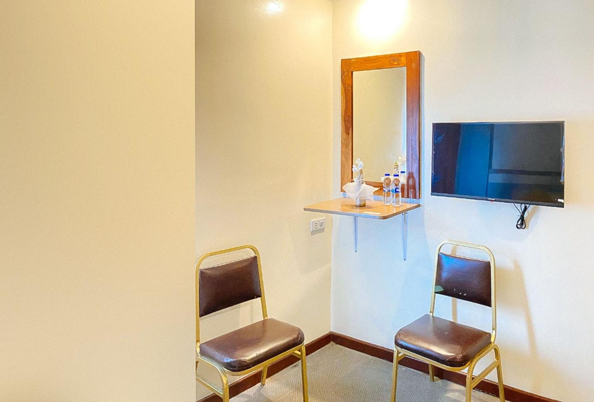 Villa Rosita Hotel Naga City By Reddoorz Exteriér fotografie